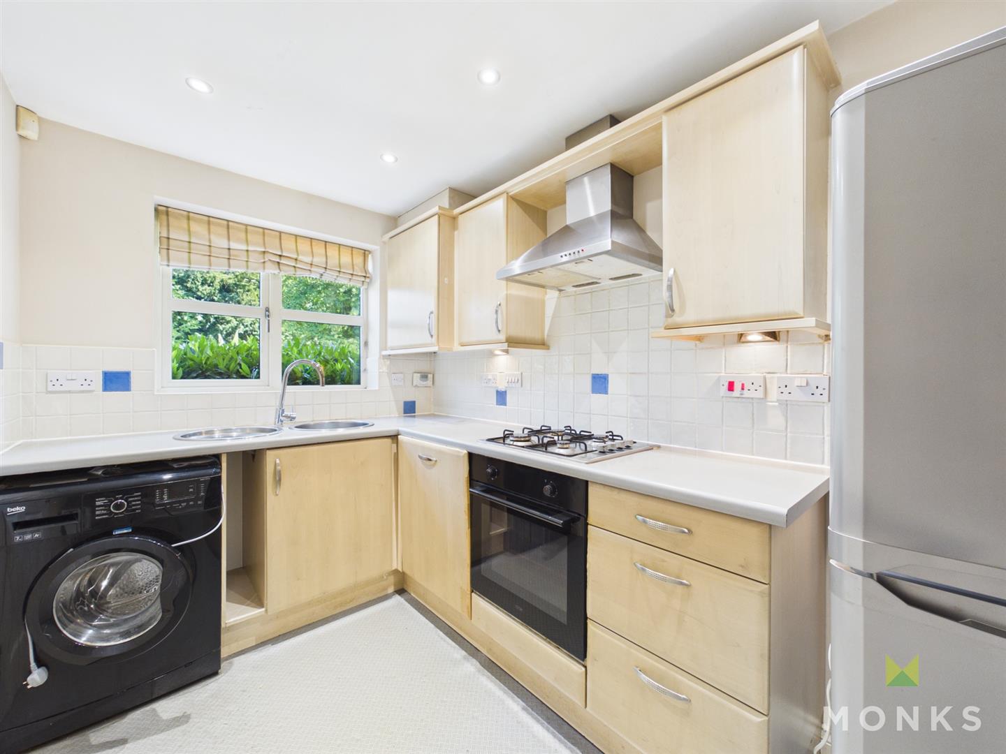 108 Welsh Walls, Oswestry, SY11 1RW For Sale